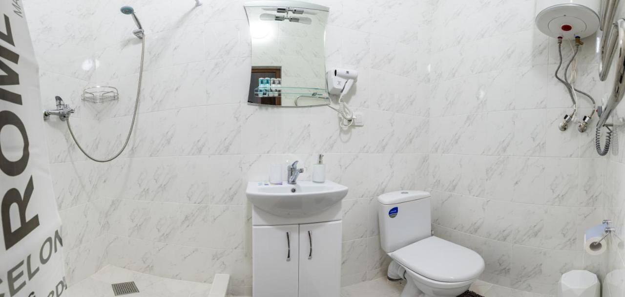 Апартаменти В Старому Місті Sweet House Kamianets-Podilskyi Exterior foto